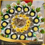 MÂM CÚNG ĐẦY THÁNG BÉ TRAI