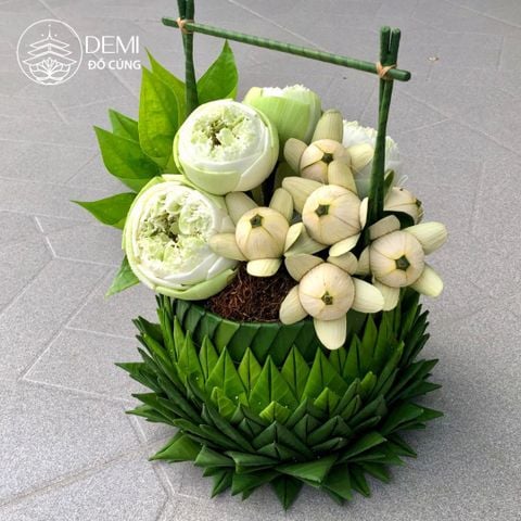 GIỎ TRẦU CAU VÀ HOA SEN GẤP