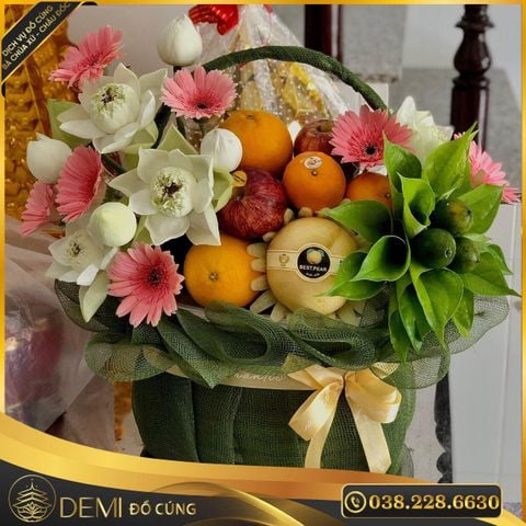 GIỎ TRÁI CÂY KÈM TRẦU CAU