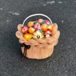 GIỎ TRÁI CÂY KÈM LƯỚI NHIỀU MÀU THEO YÊU CẦU